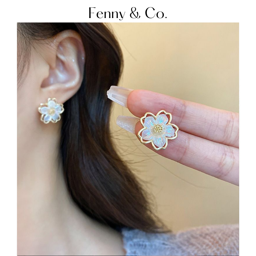 Khuyên Tai Hoa Mai Phong Cách Hàn Quốc - Thanh Lịch Và Nữ Tính