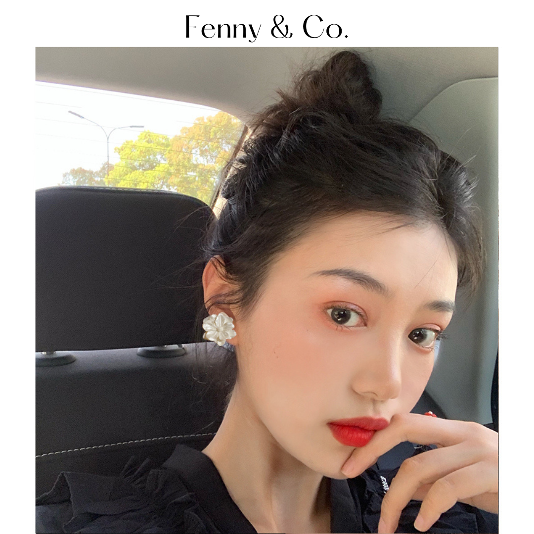 Khuyên Tai Hoa Ngọc Trai Tinh Tế - Điểm Nhấn Thanh Lịch Cho Phái Đẹp